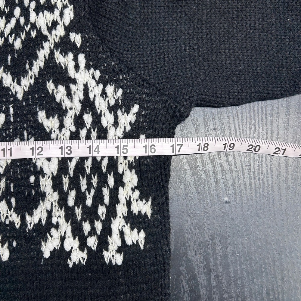 Venus Hooded Cardigan Women Size M Black White Geometric Excellent Longline Zip - Picture 8 of 12